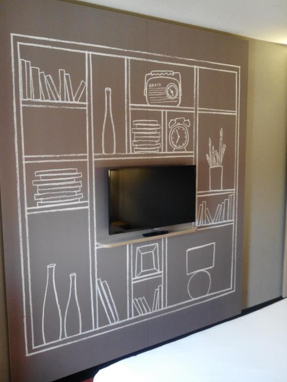 Ibis Aeroport Bale Mulhouse Hotel Saint-Louis  Exterior photo